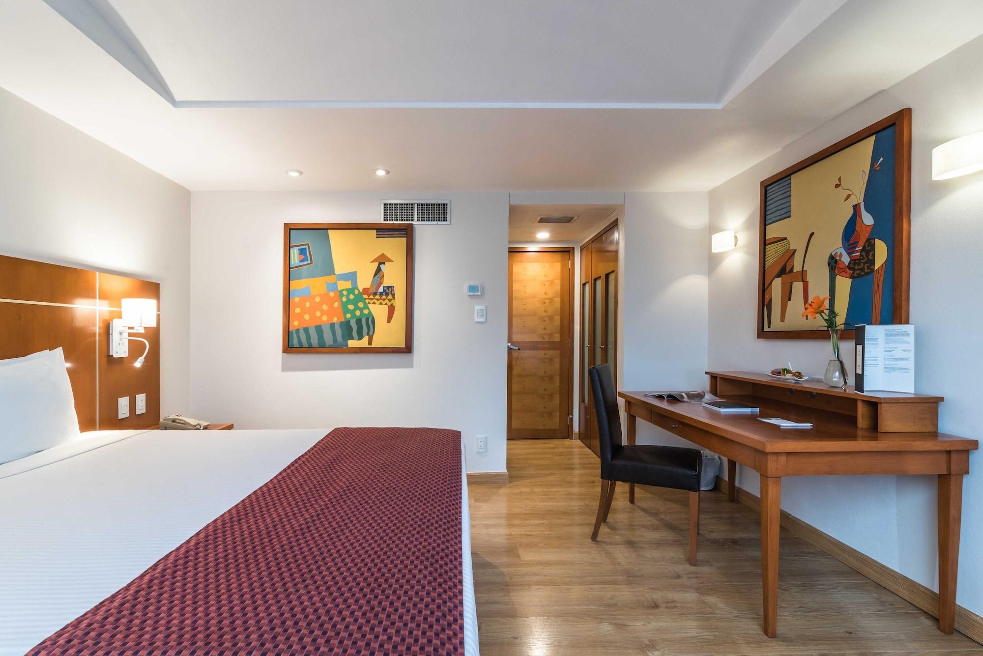 Eurostars Zona Rosa Suites Мексико Сити Екстериор снимка A room at the hotel