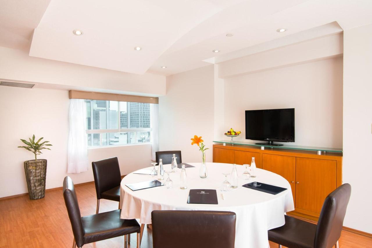 Eurostars Zona Rosa Suites Мексико Сити Екстериор снимка Meeting room at the hotel