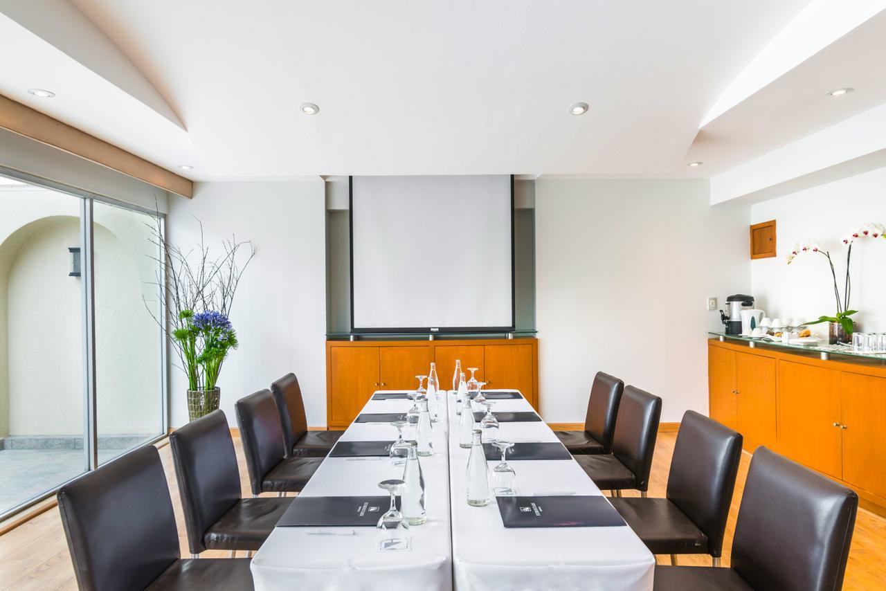 Eurostars Zona Rosa Suites Мексико Сити Екстериор снимка Meeting room