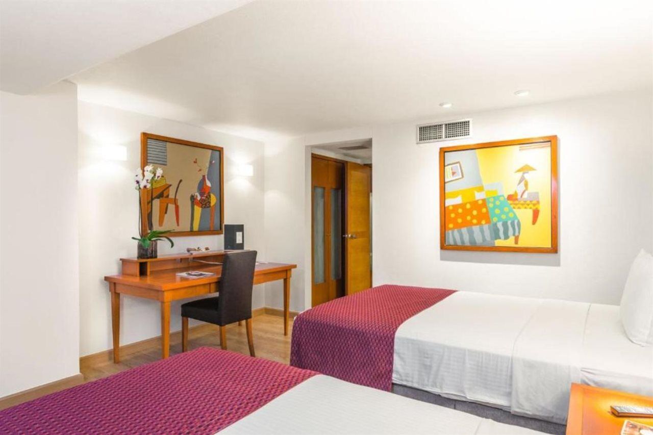 Eurostars Zona Rosa Suites Мексико Сити Екстериор снимка A room at the hotel